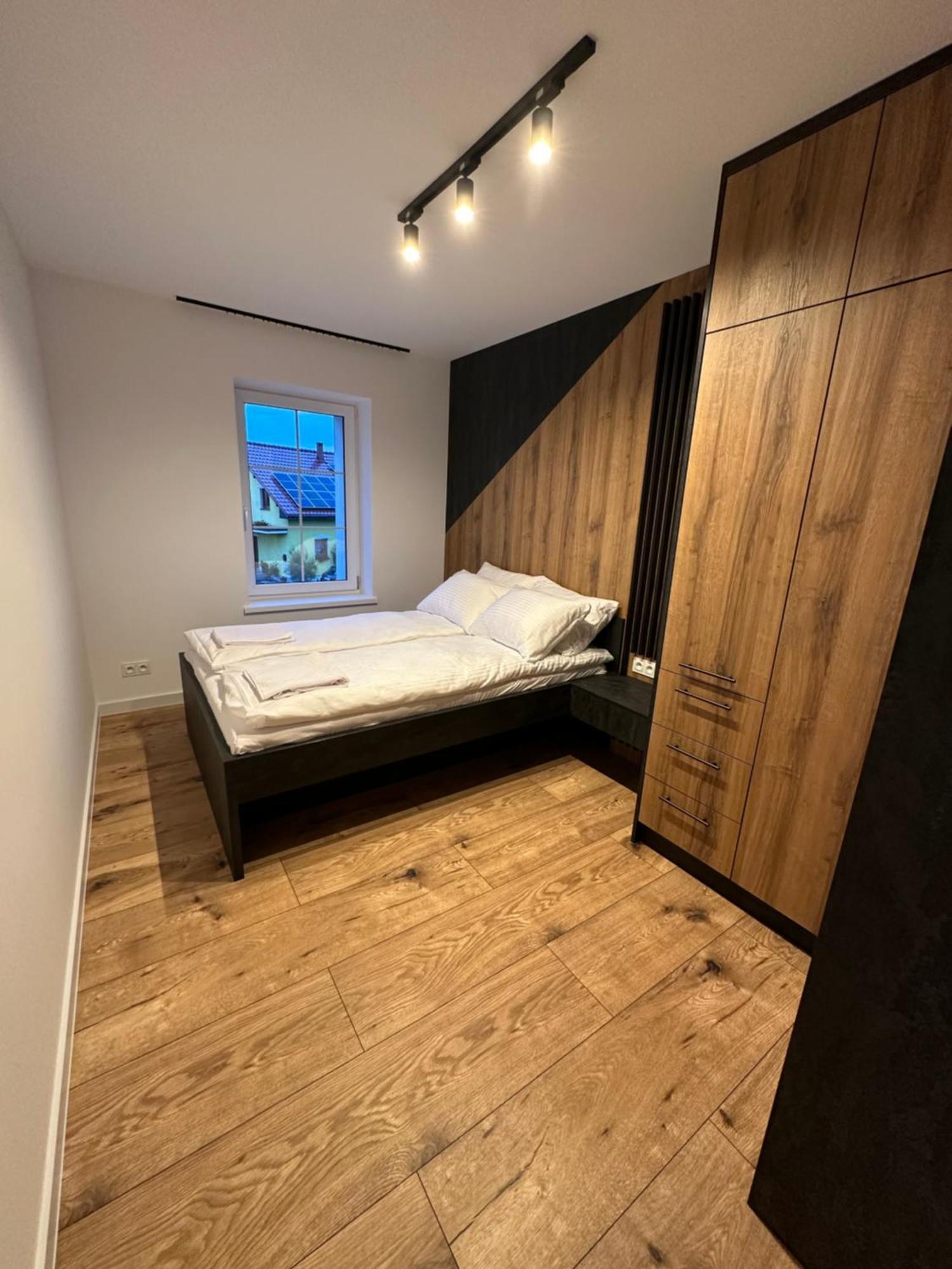 Apartamenty Ceramiczna 볼레스와비에츠 외부 사진